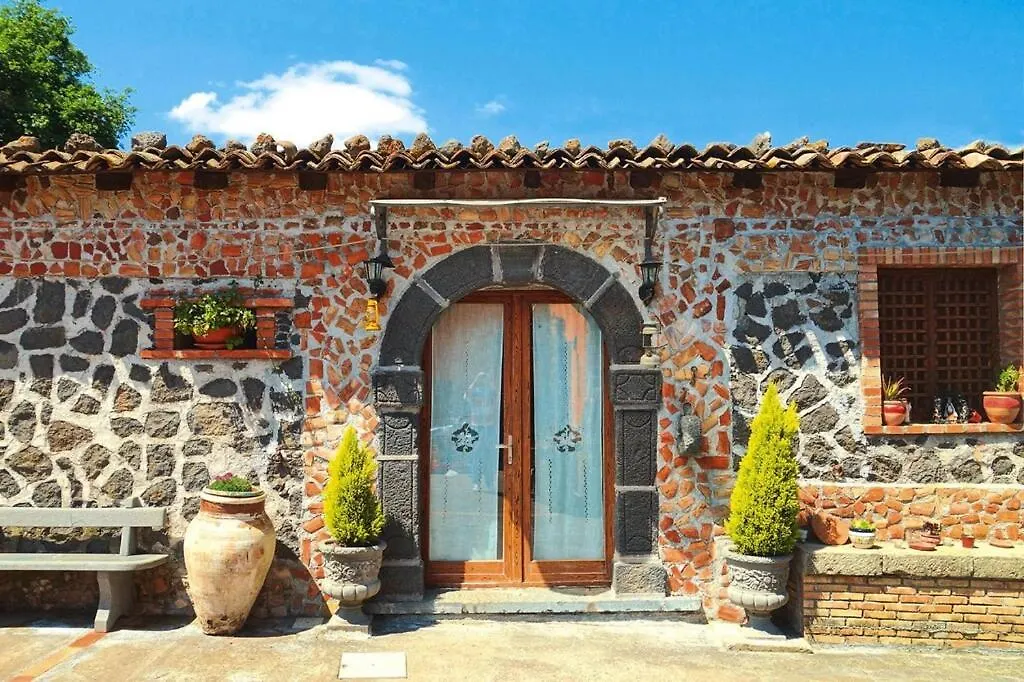 Villa Jelu With Pool In Castiglione Di Sicilia Holiday home Castiglione De Sicilia