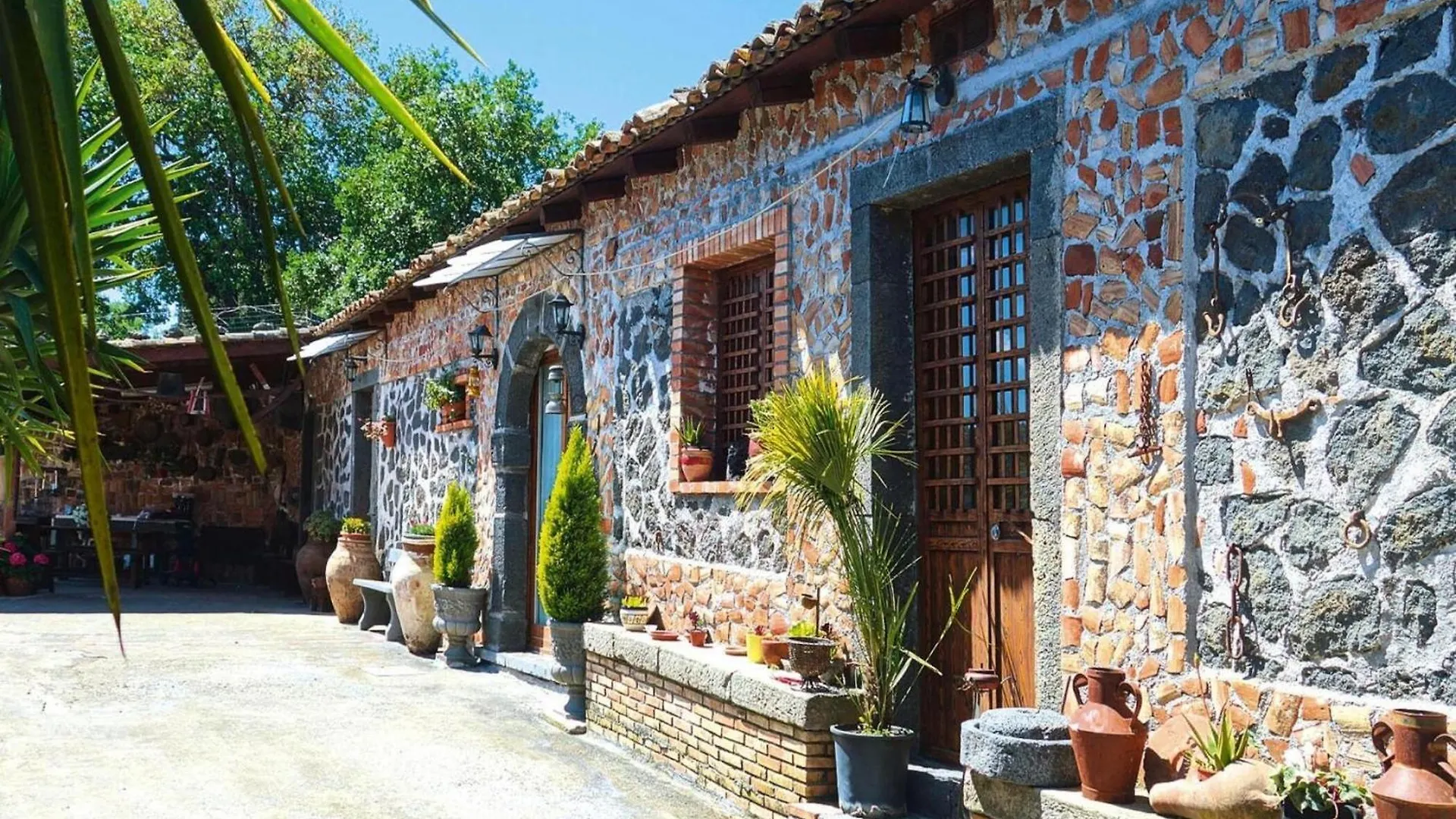 Villa Jelu With Pool In Castiglione Di Sicilia