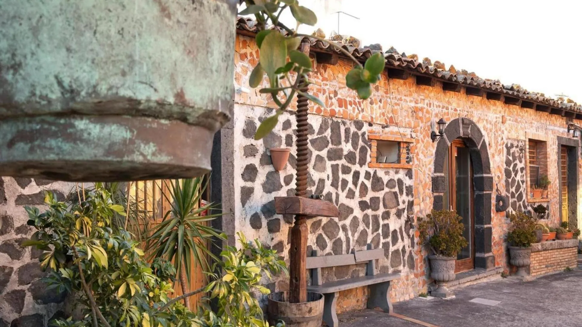 Villa Jelu With Pool In Castiglione Di Sicilia